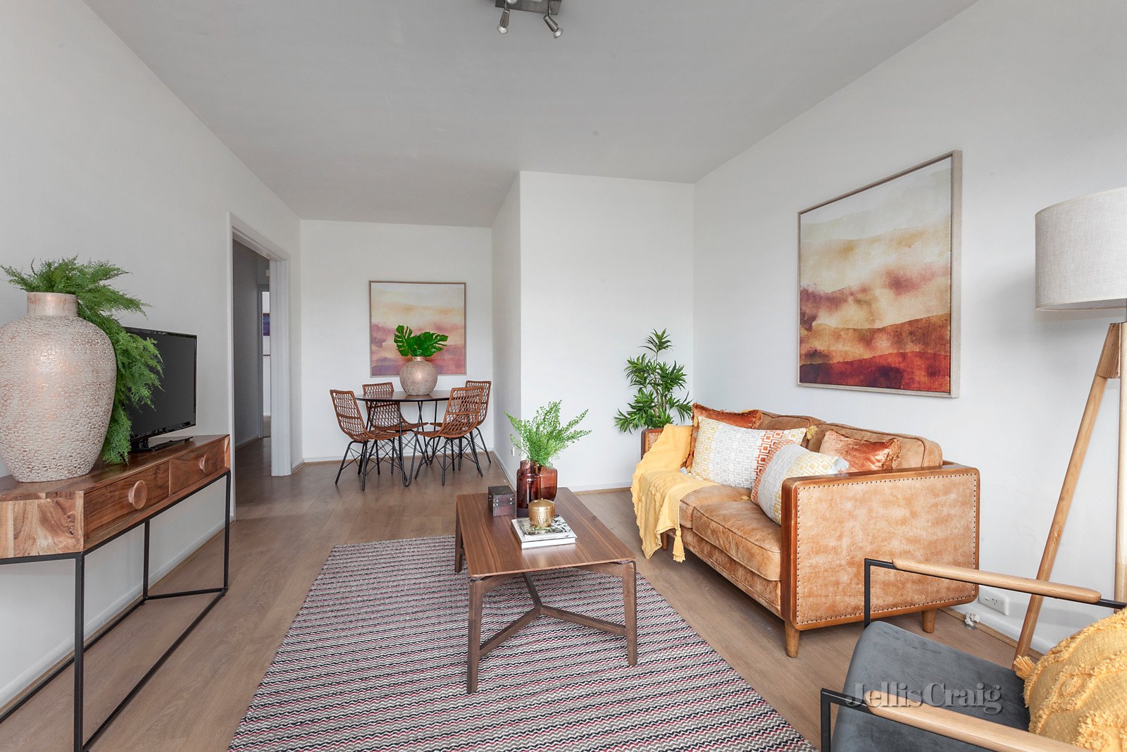 2/23 Elizabeth Street, Bentleigh East image 3