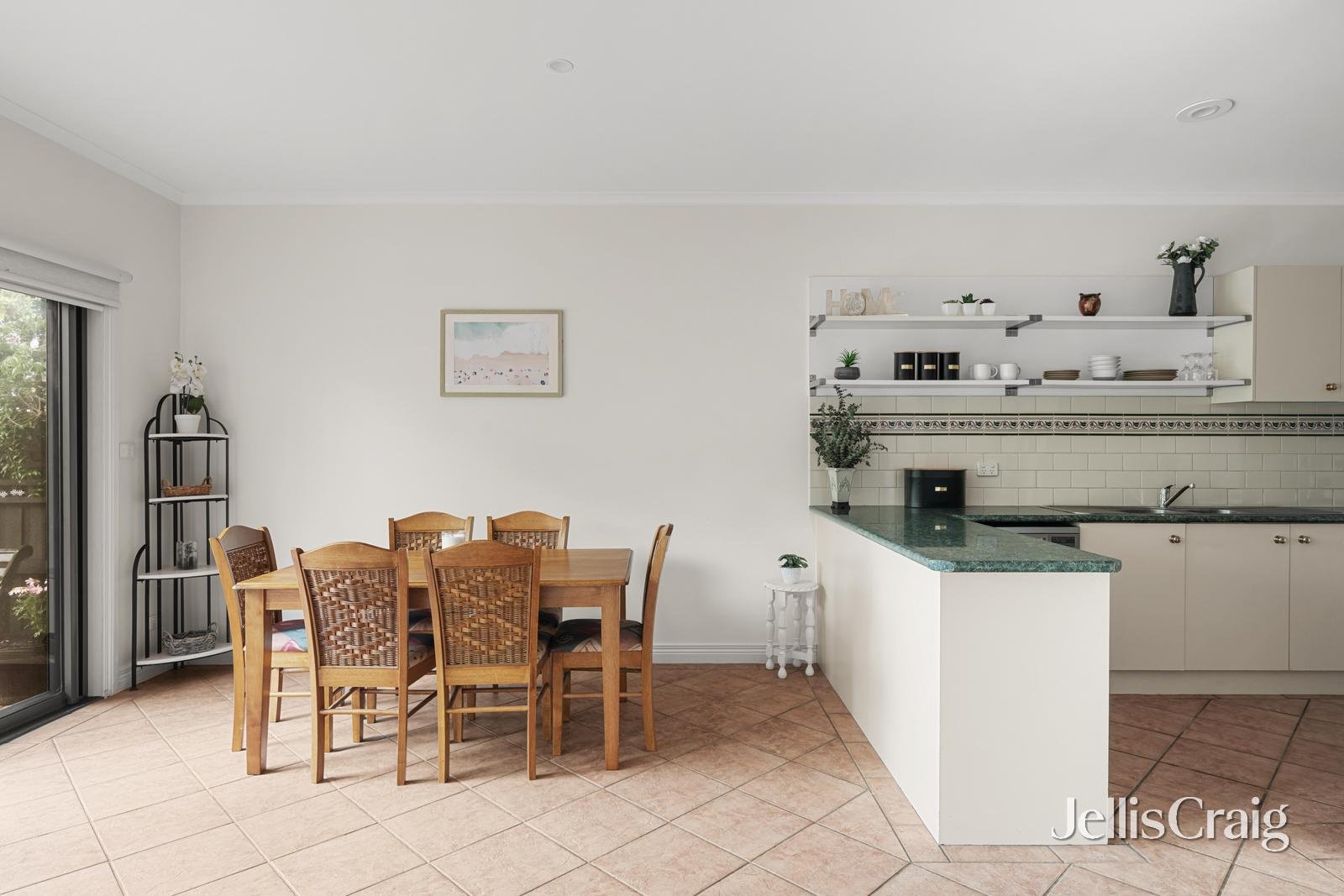 2/23 Everett Street, Brunswick West image 3