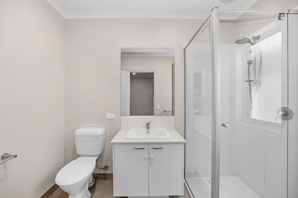 2/23 Flockhart Street, Mount&nbsp;Pleasant image 5