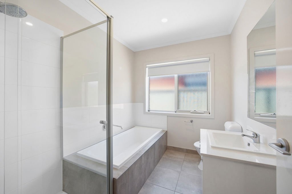 2/23 Flockhart Street, Mount&nbsp;Pleasant image 8