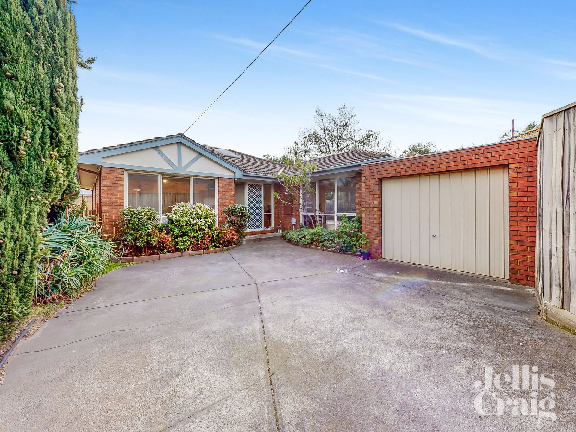 2/23 Jeffrey Street, Bentleigh image 1