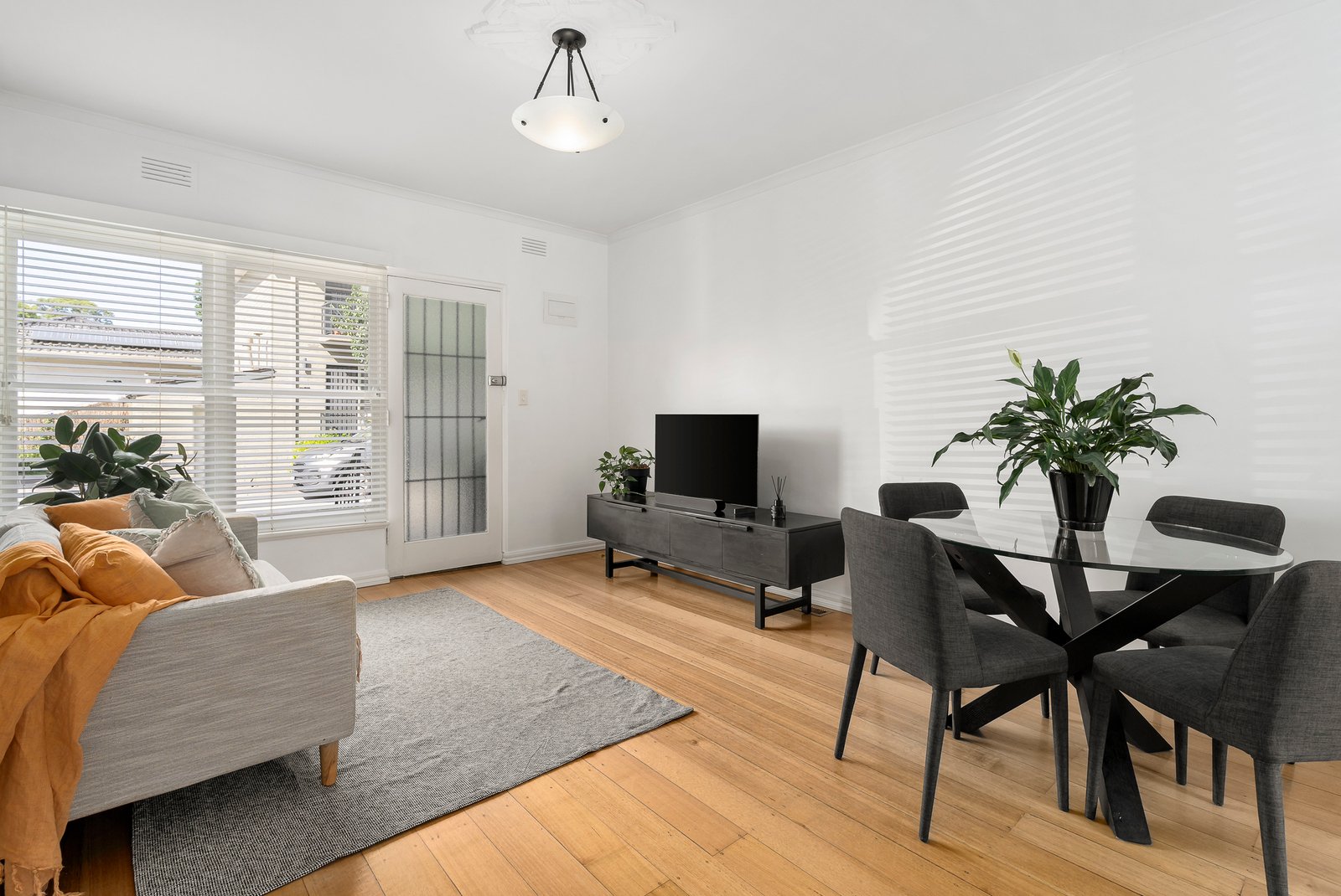 22/3 Kooyongkoot Road