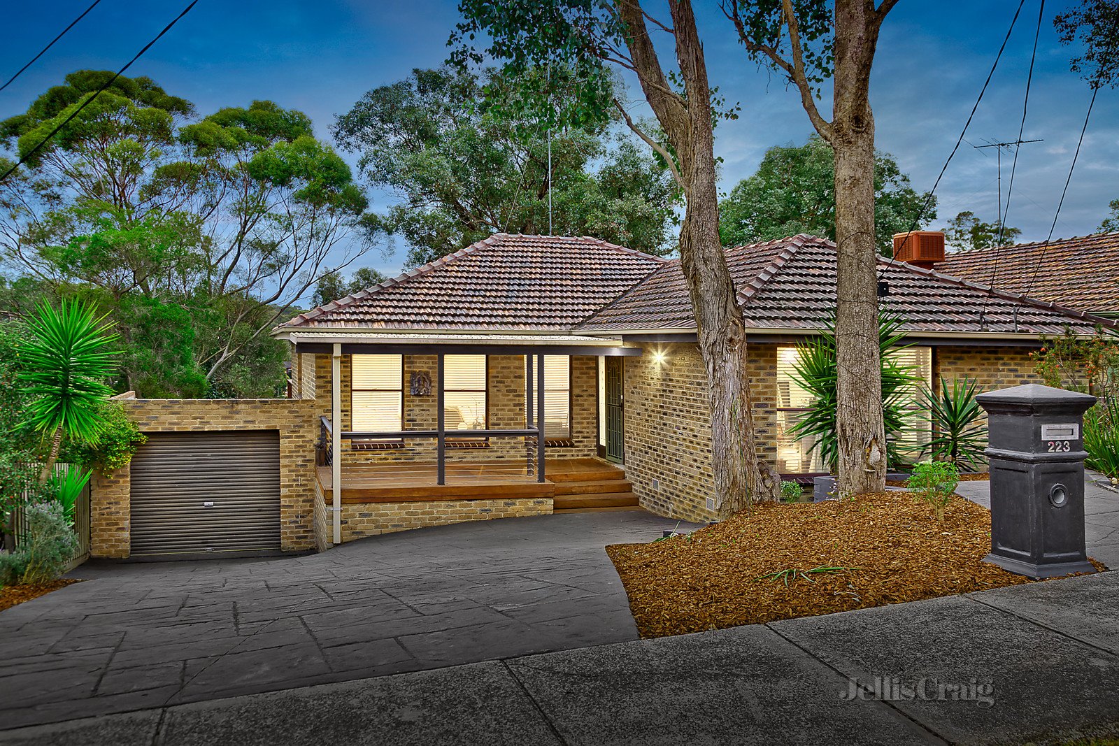 223 St Helena Road, Greensborough image 1