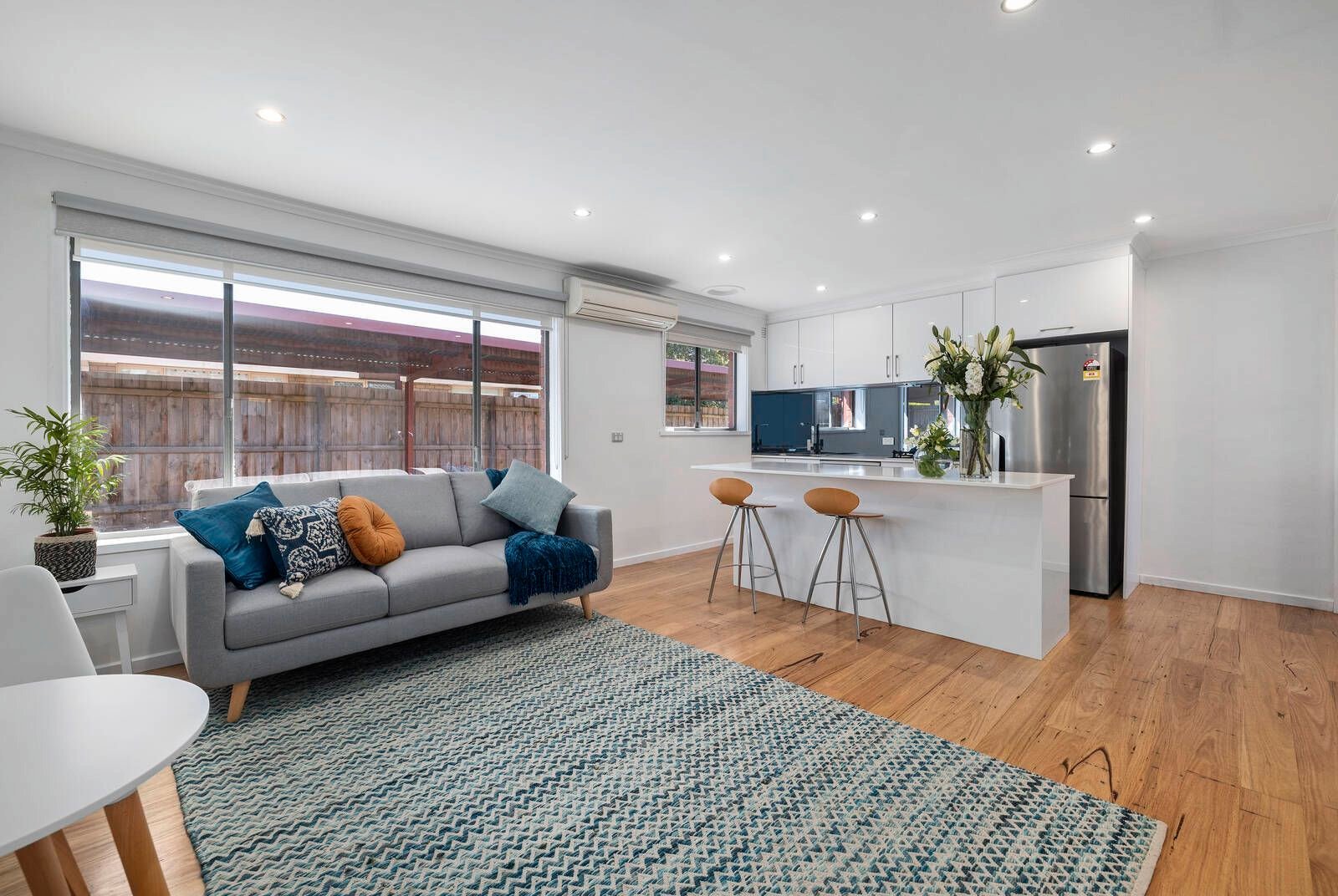 2/23 Wilson Street, Highett image 3