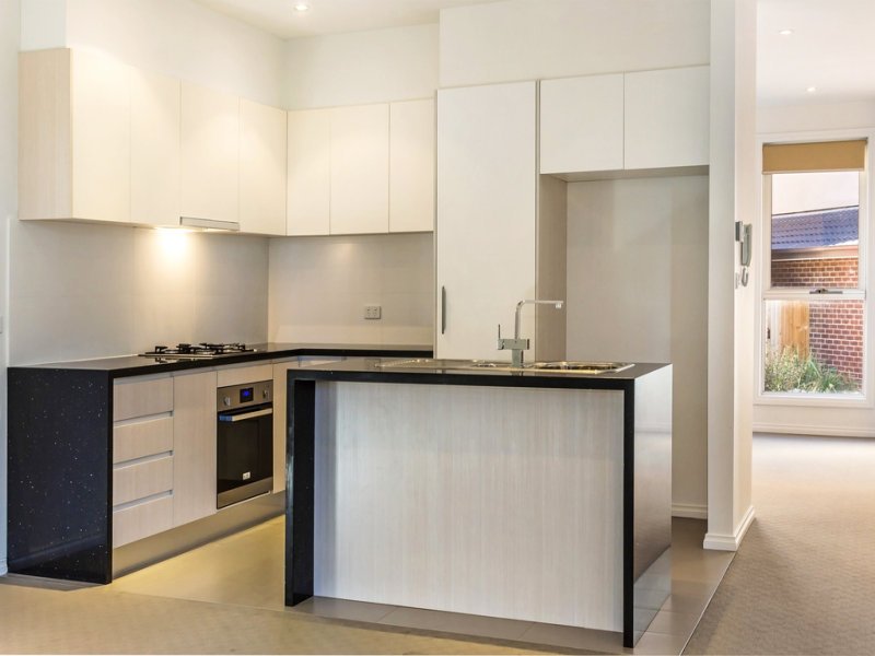 2/231 Dorking Rd, Box Hill North image 2