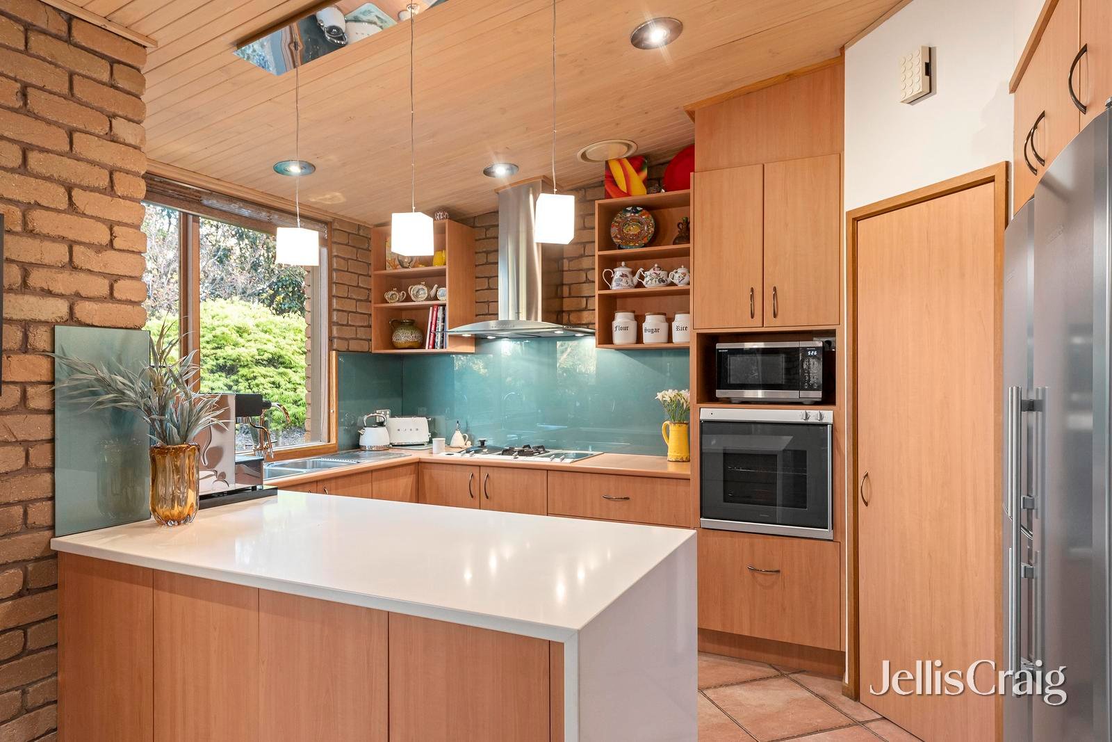 2/232 Cambridge Road, Kilsyth image 4