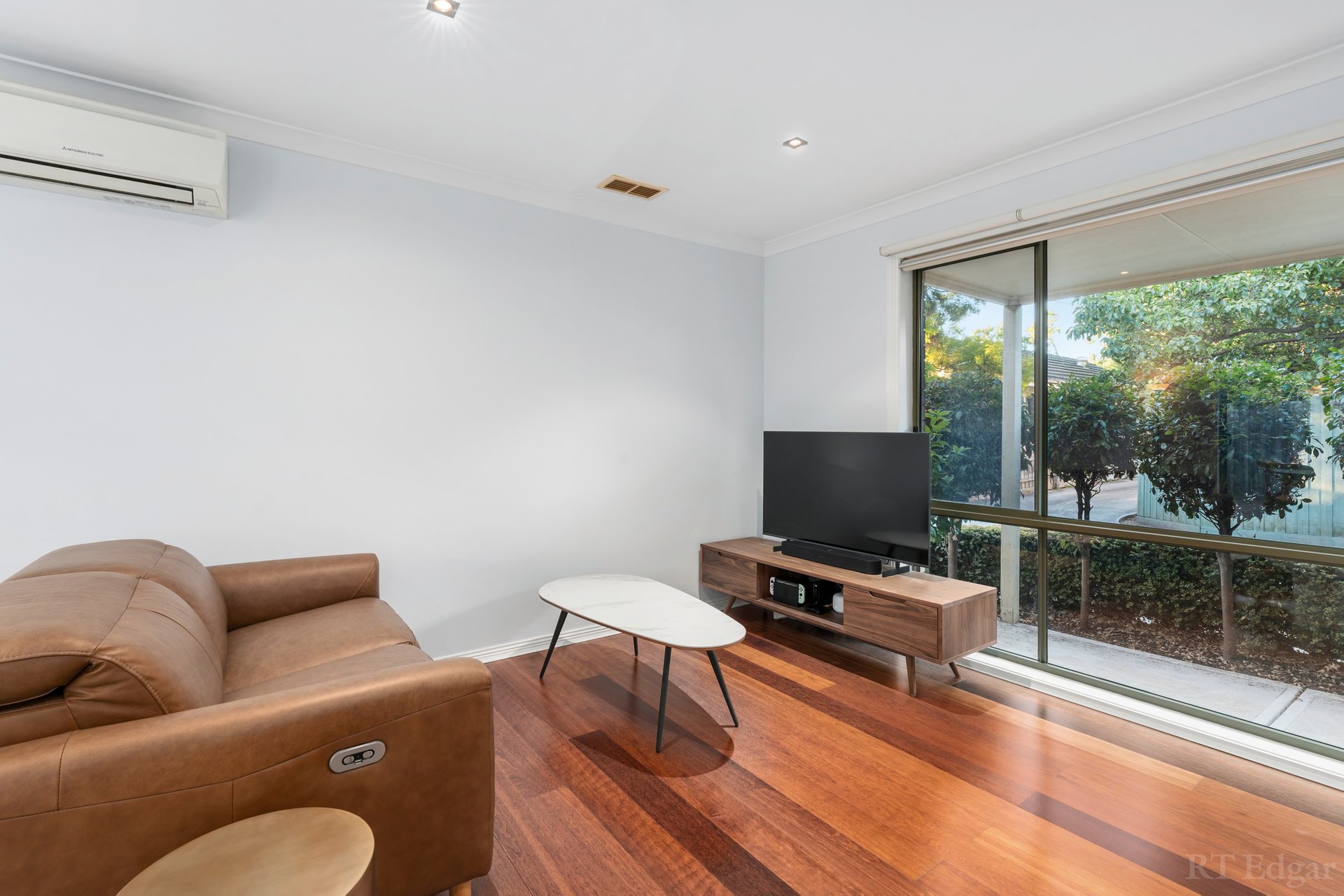 Property Gallery Thumbnail 5
