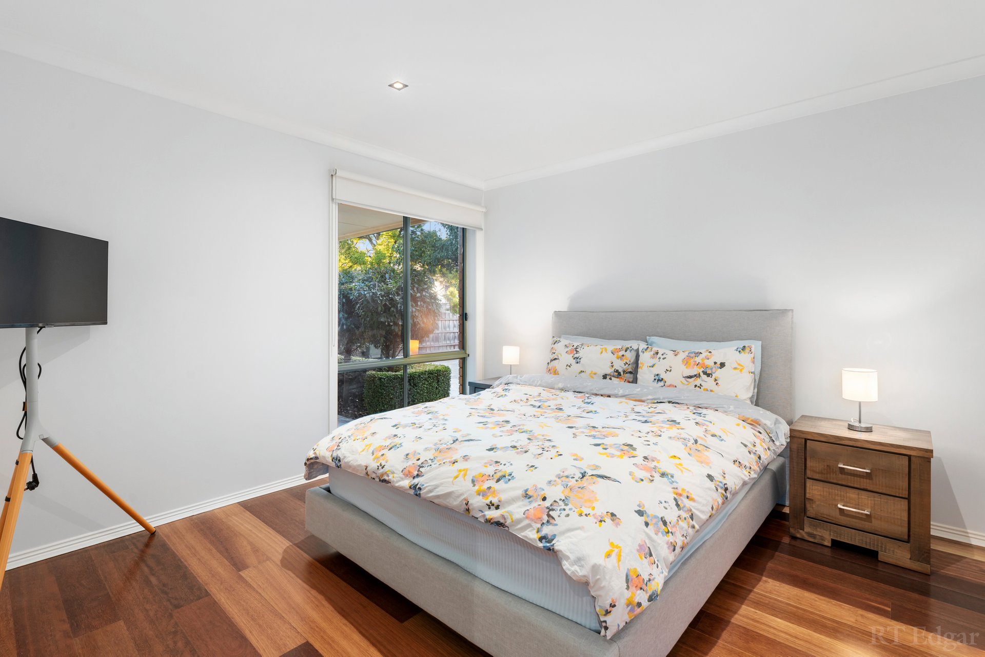 Property Gallery Thumbnail 10