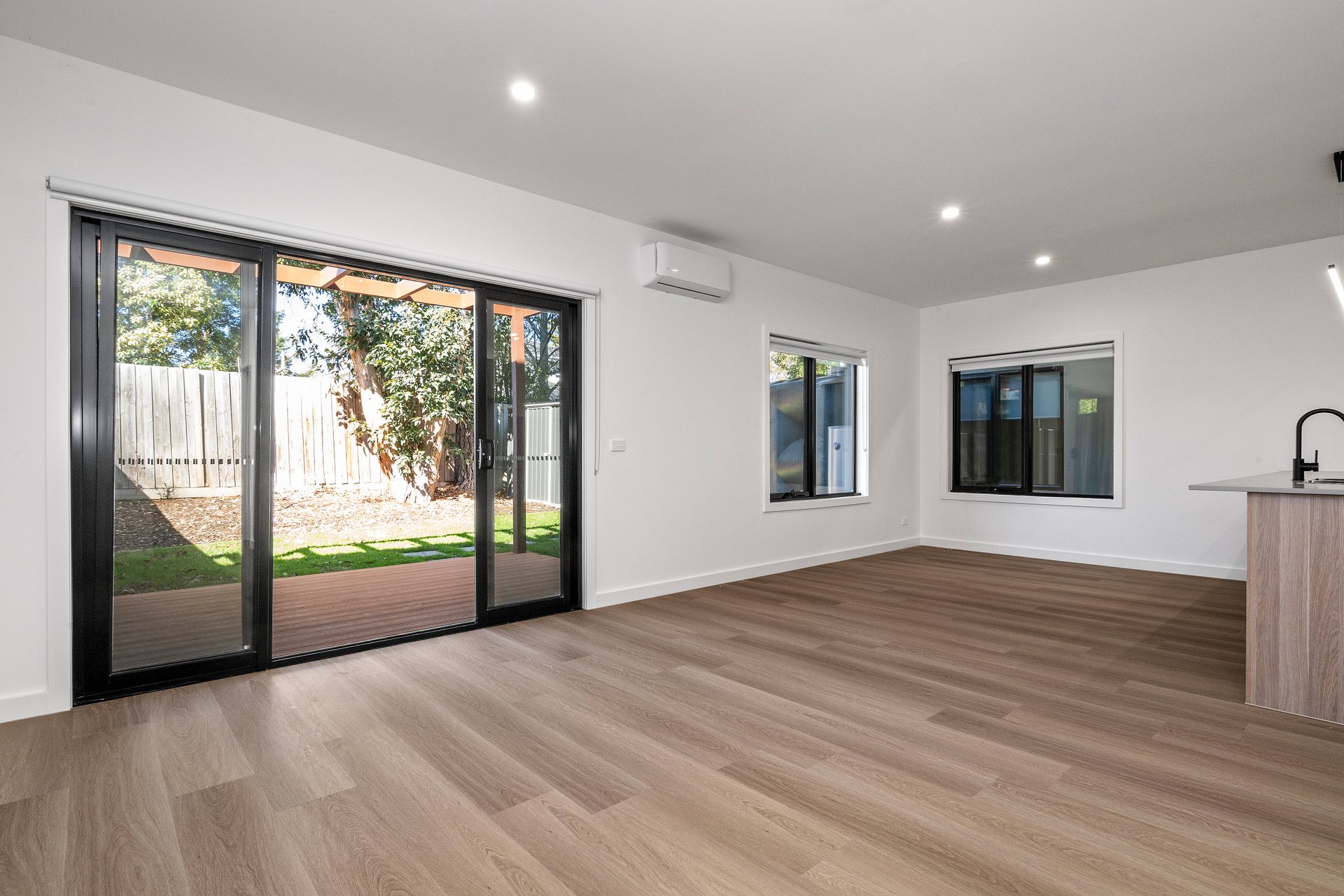 22/381-385 Mount Dandenong Road, Croydon image 3