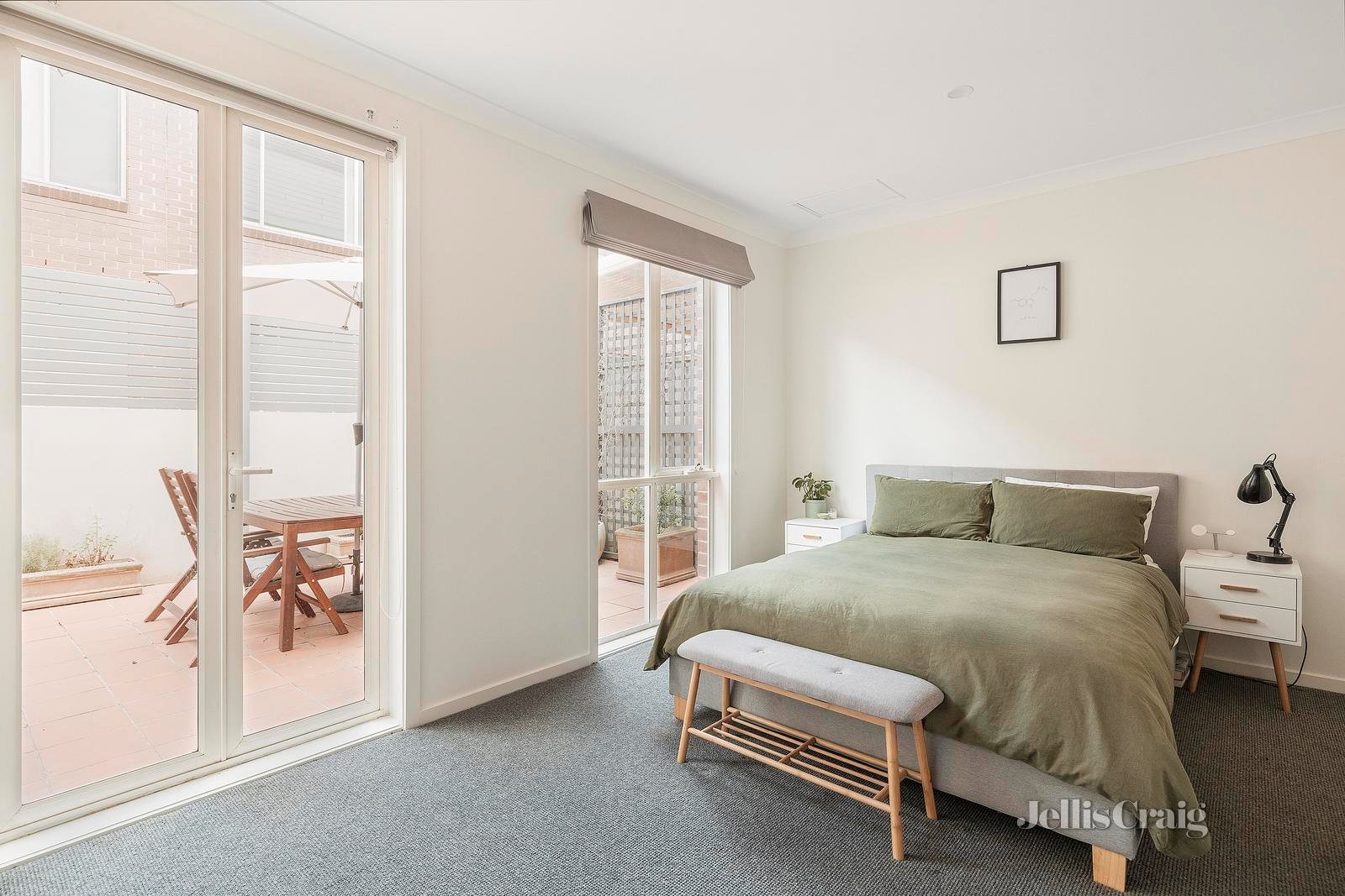 2/239 Riversdale Road, Hawthorn East image 7