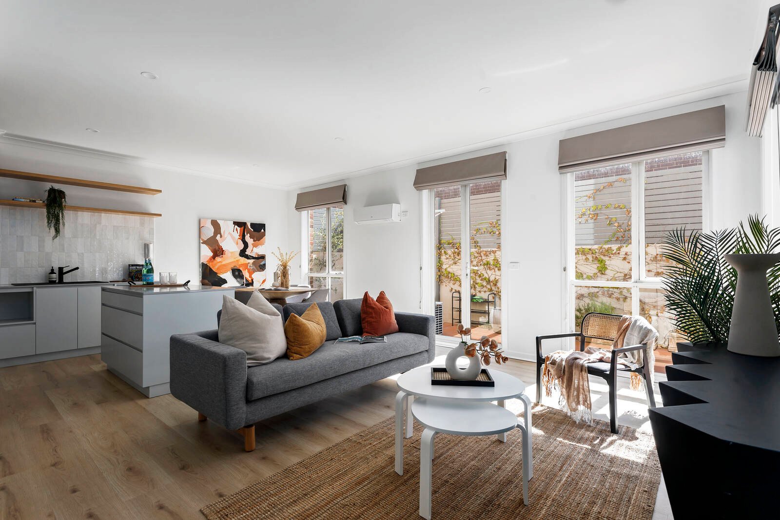 Property Gallery - Main Image
