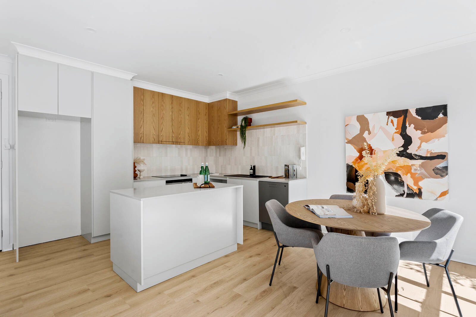 Property Gallery Thumbnail 3
