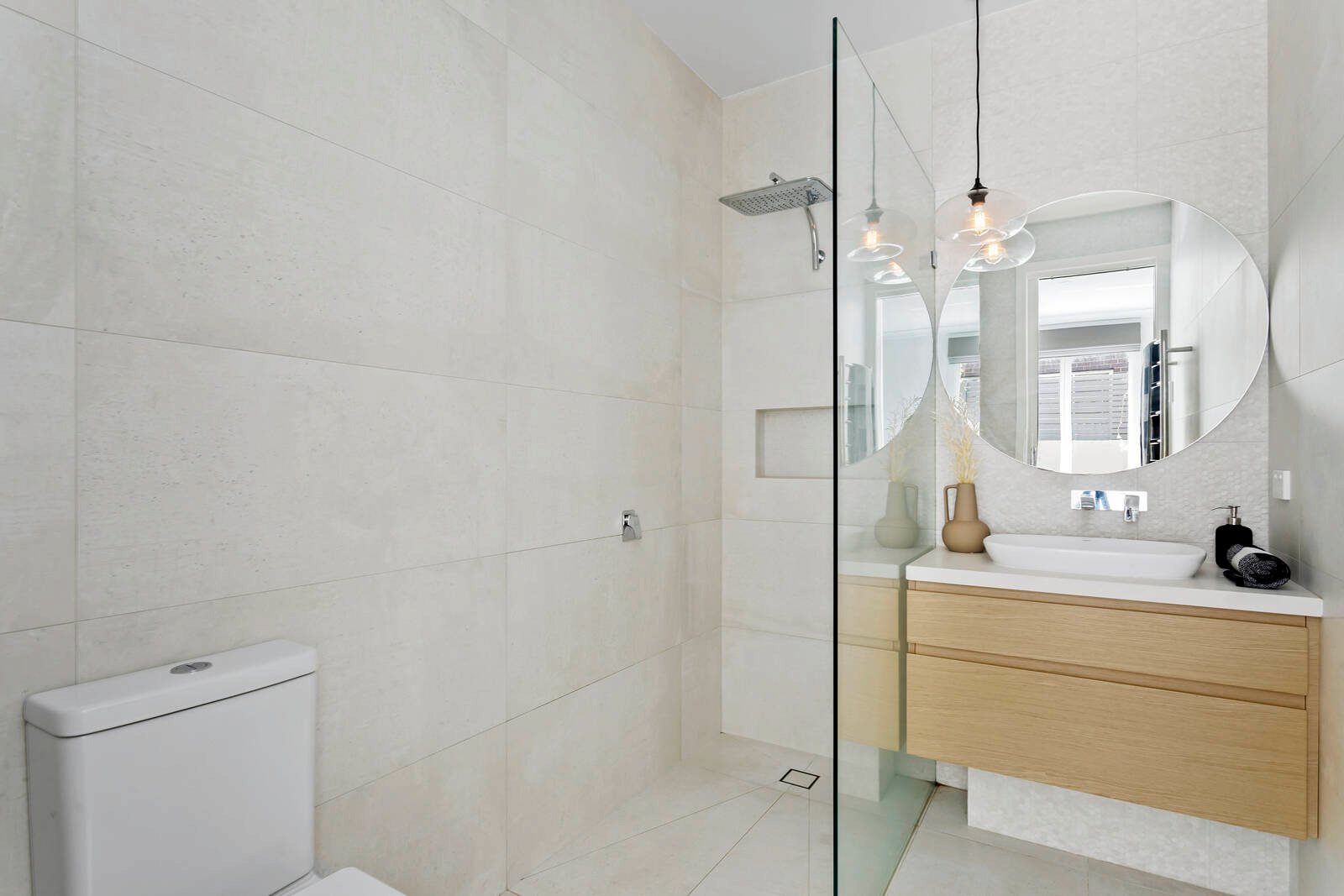 Property Gallery Thumbnail 5