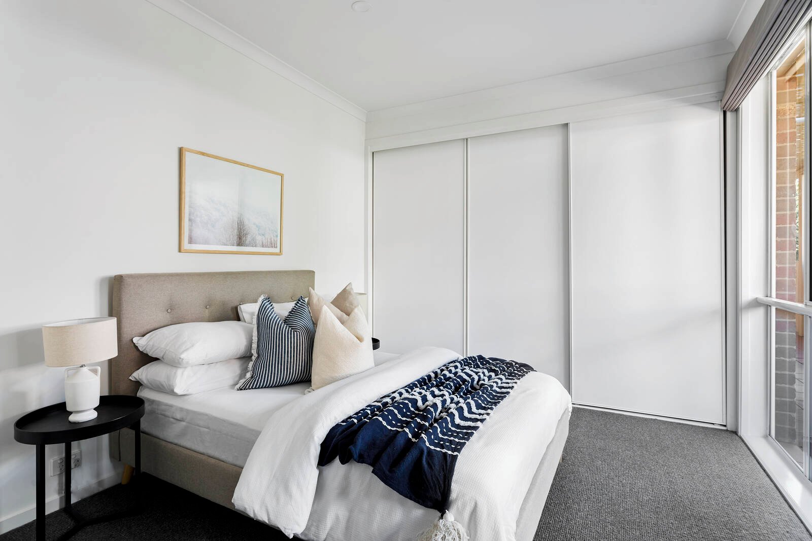 Property Gallery Thumbnail 6