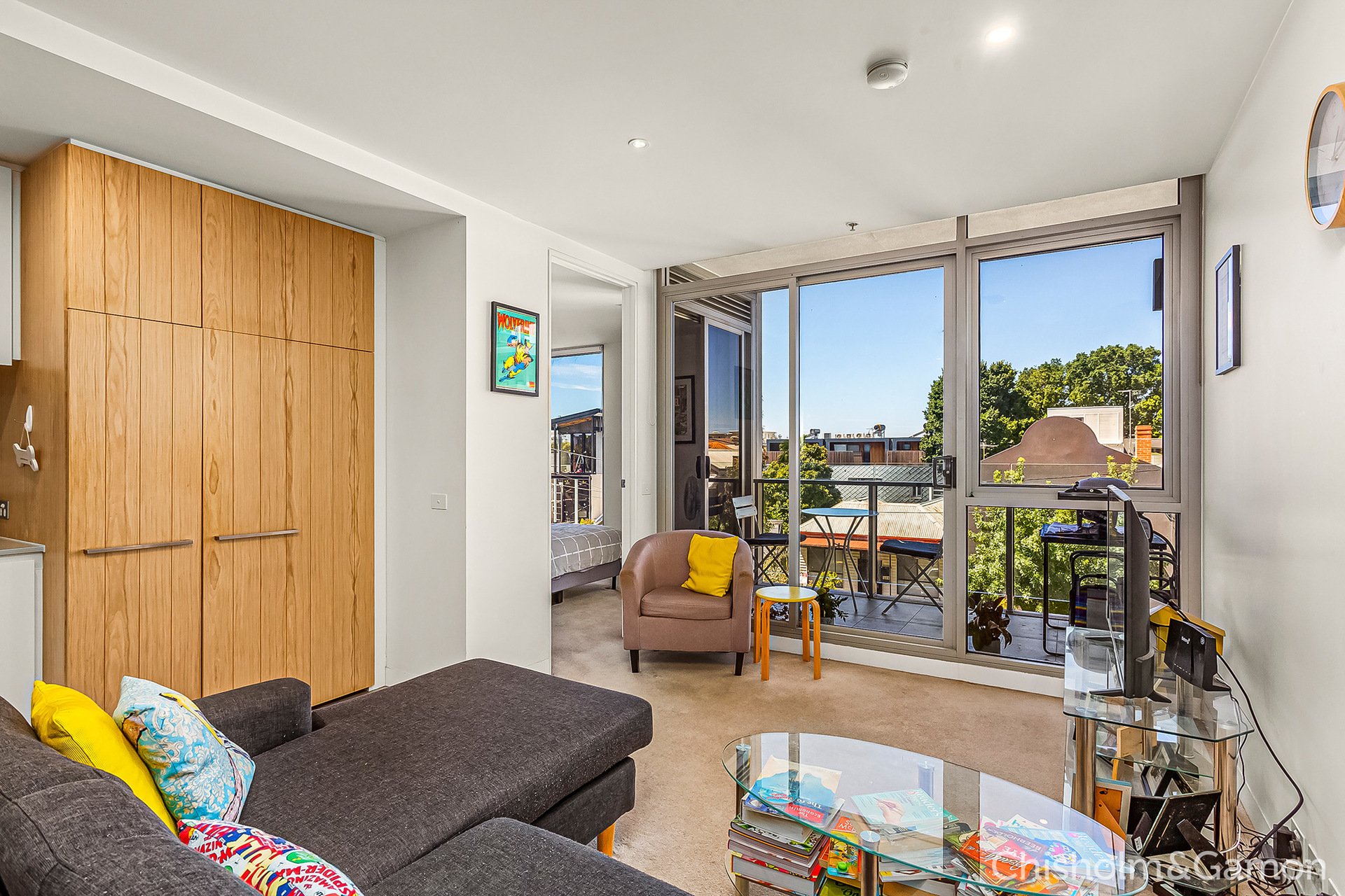 223/99 Dow Street, Port Melbourne image 1