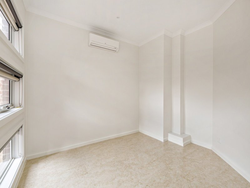 2 / 24 Beaumont Parade WEST FOOTSCRAY