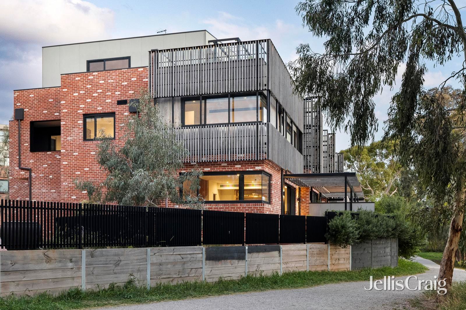 224 Beavers Road, Northcote image 26