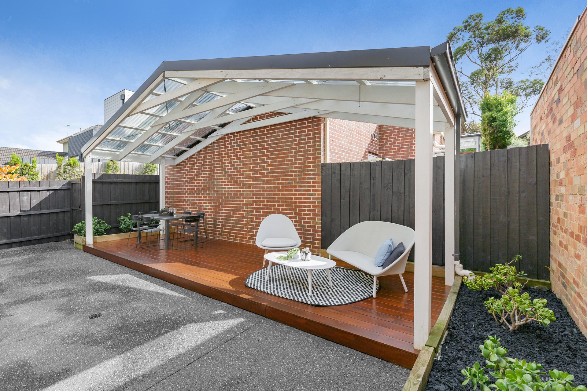 2/24 Boronia Grove, Doncaster East image 5