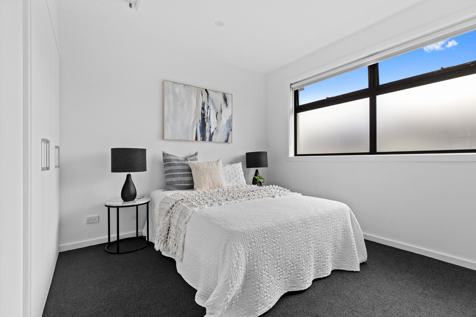 2/24 Centenary Street, Seaford image 3