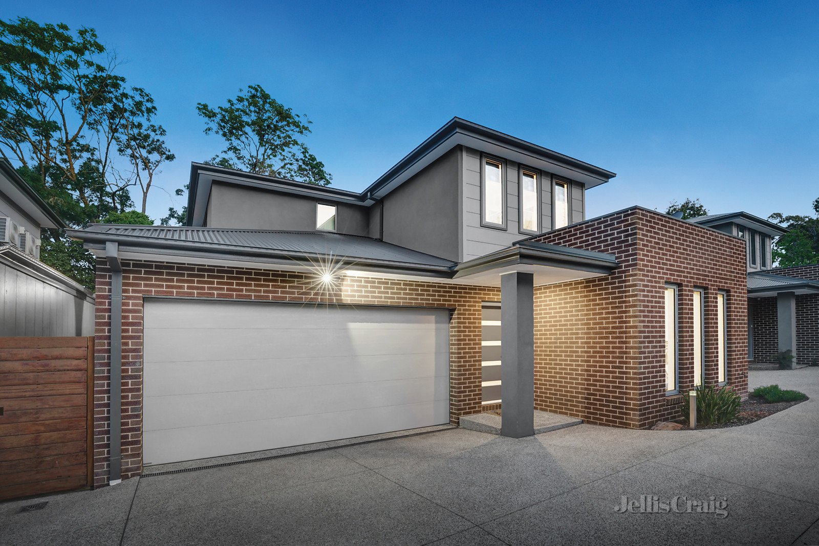 2/24 Haley Street, Diamond Creek image 1