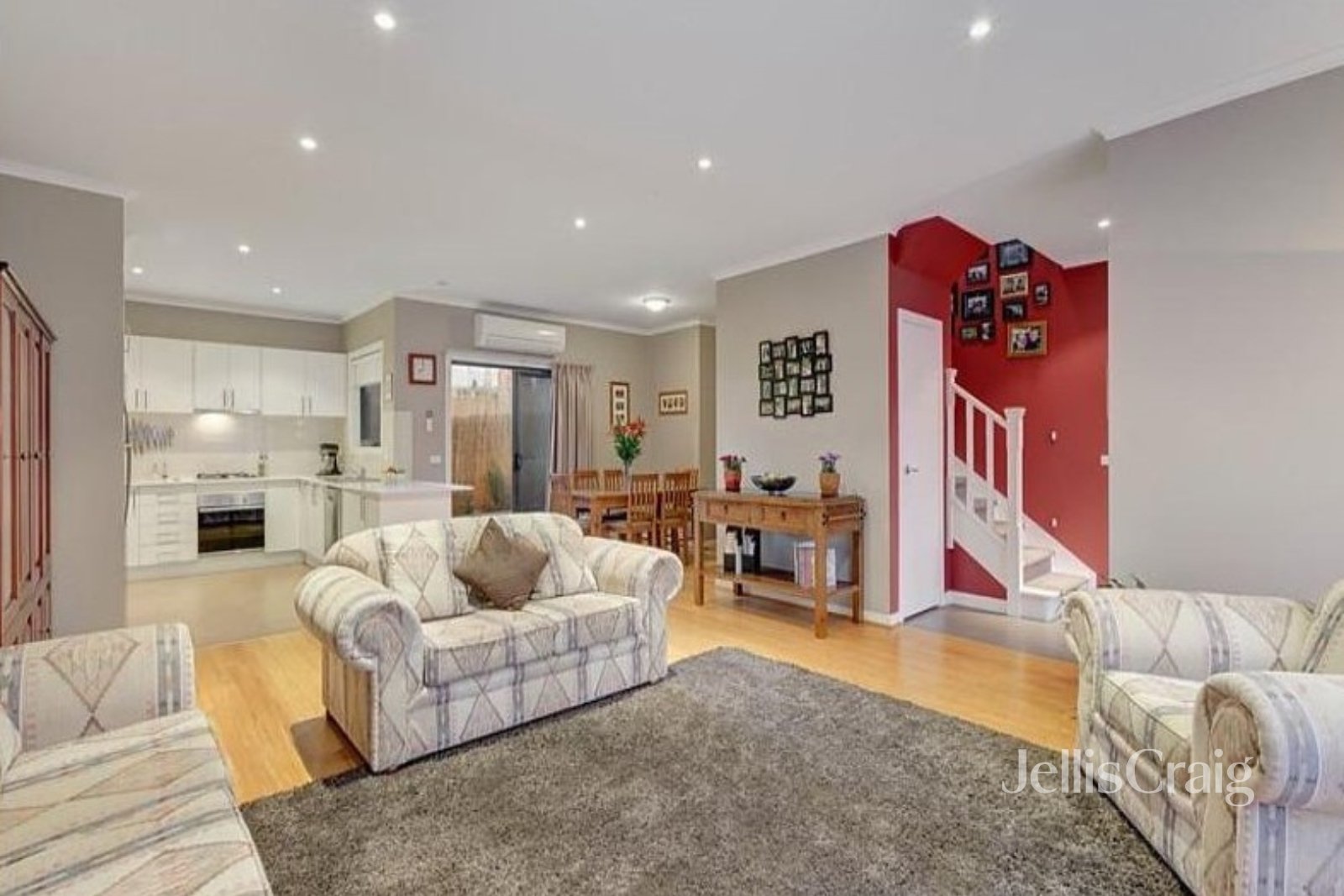2/24 Lower Plenty Road, Rosanna image 3