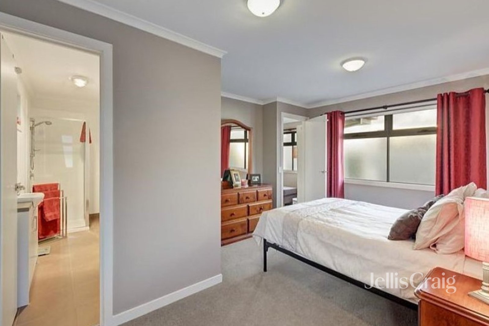 2/24 Lower Plenty Road, Rosanna image 5
