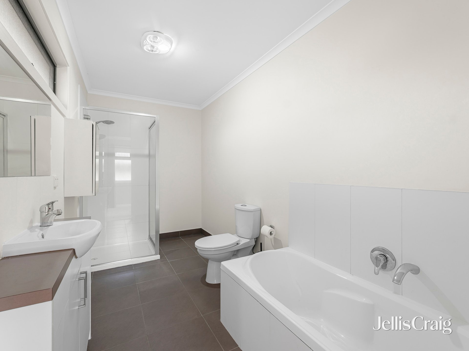 2/24 Lower Plenty Road, Rosanna image 7