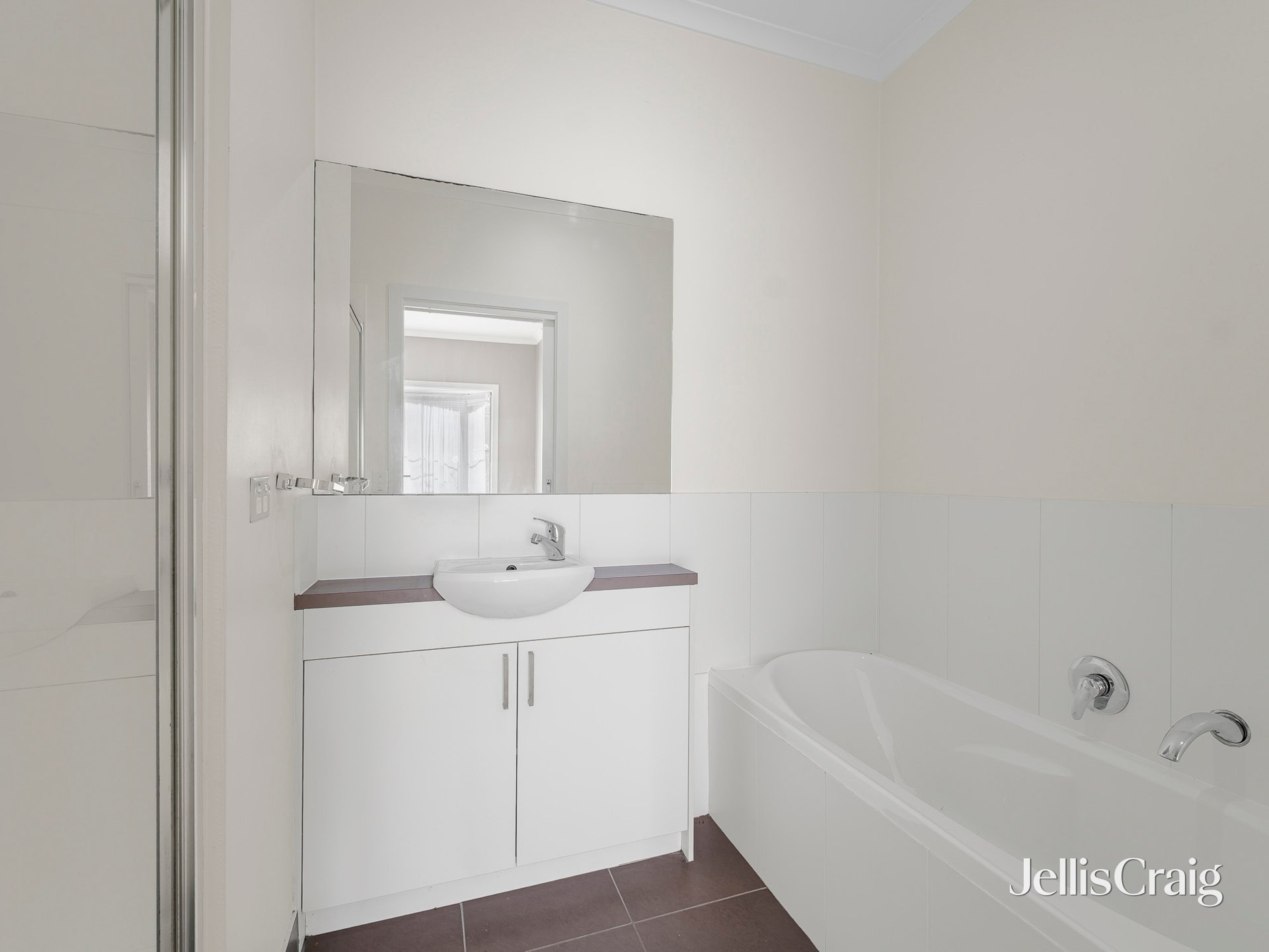 2/24 Lower Plenty Road, Rosanna image 8