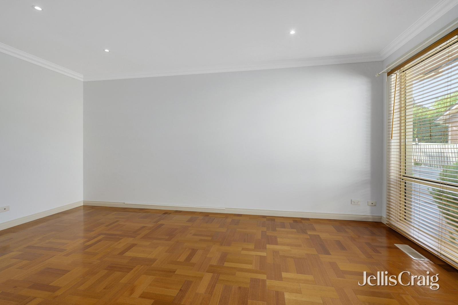2/24 Norfolk Street, Glen&nbsp;Waverley image 2