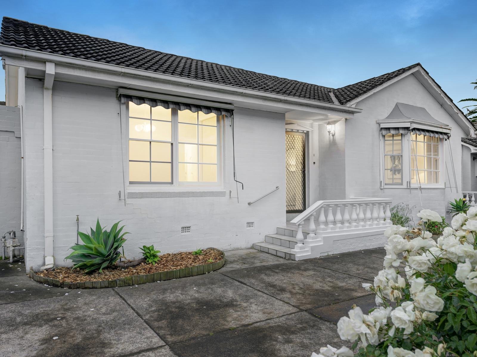 2/24 Parkside Street, Elsternwick image 16