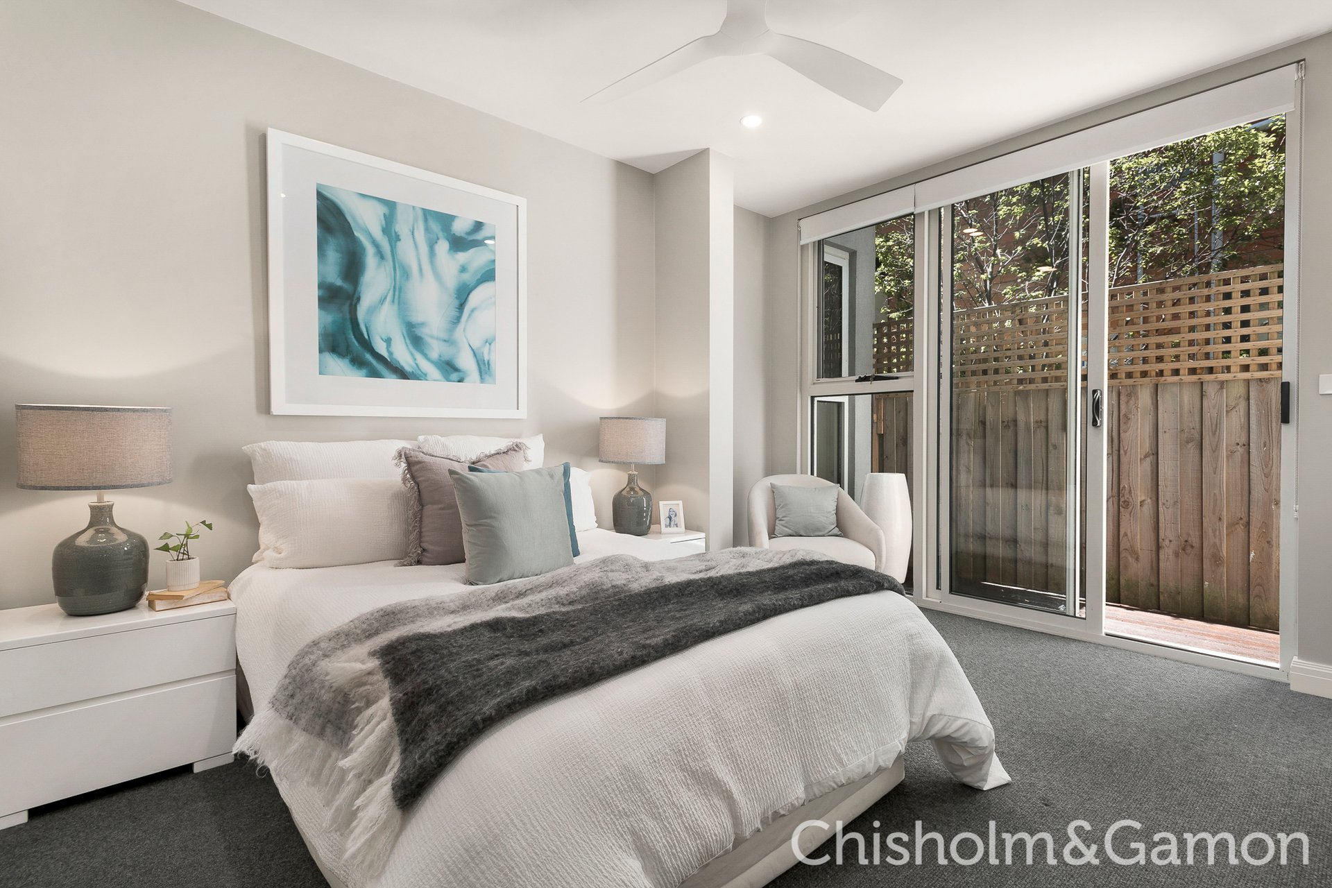 2/24 Pine Avenue, Elwood image 9
