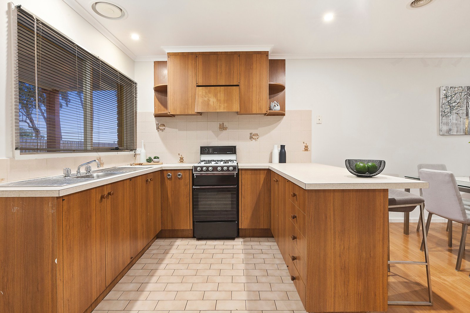 2/24 Rattray Road, Montmorency image 4