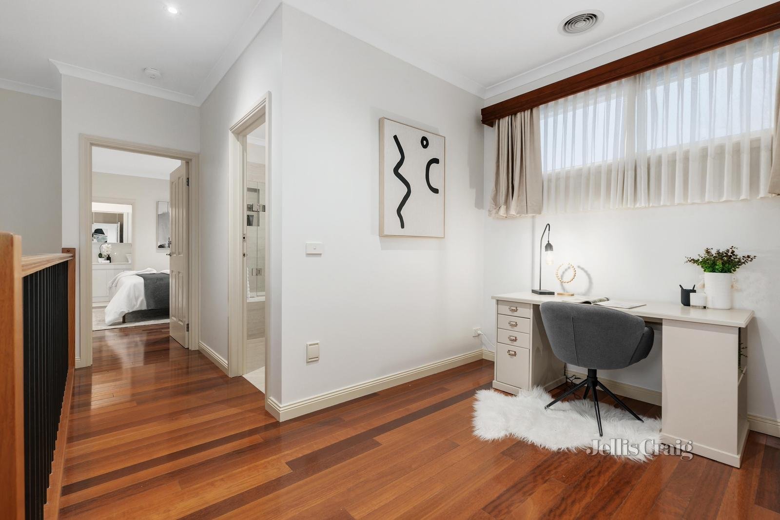 2/24 Roberts Street, Glen Waverley image 9