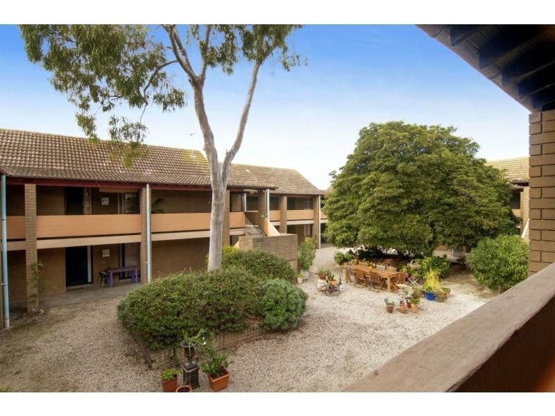 22/4 Techno Park Drive, Williamstown image 6