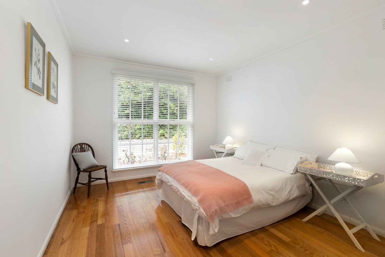 2/24 White Street, Glen Iris image 4