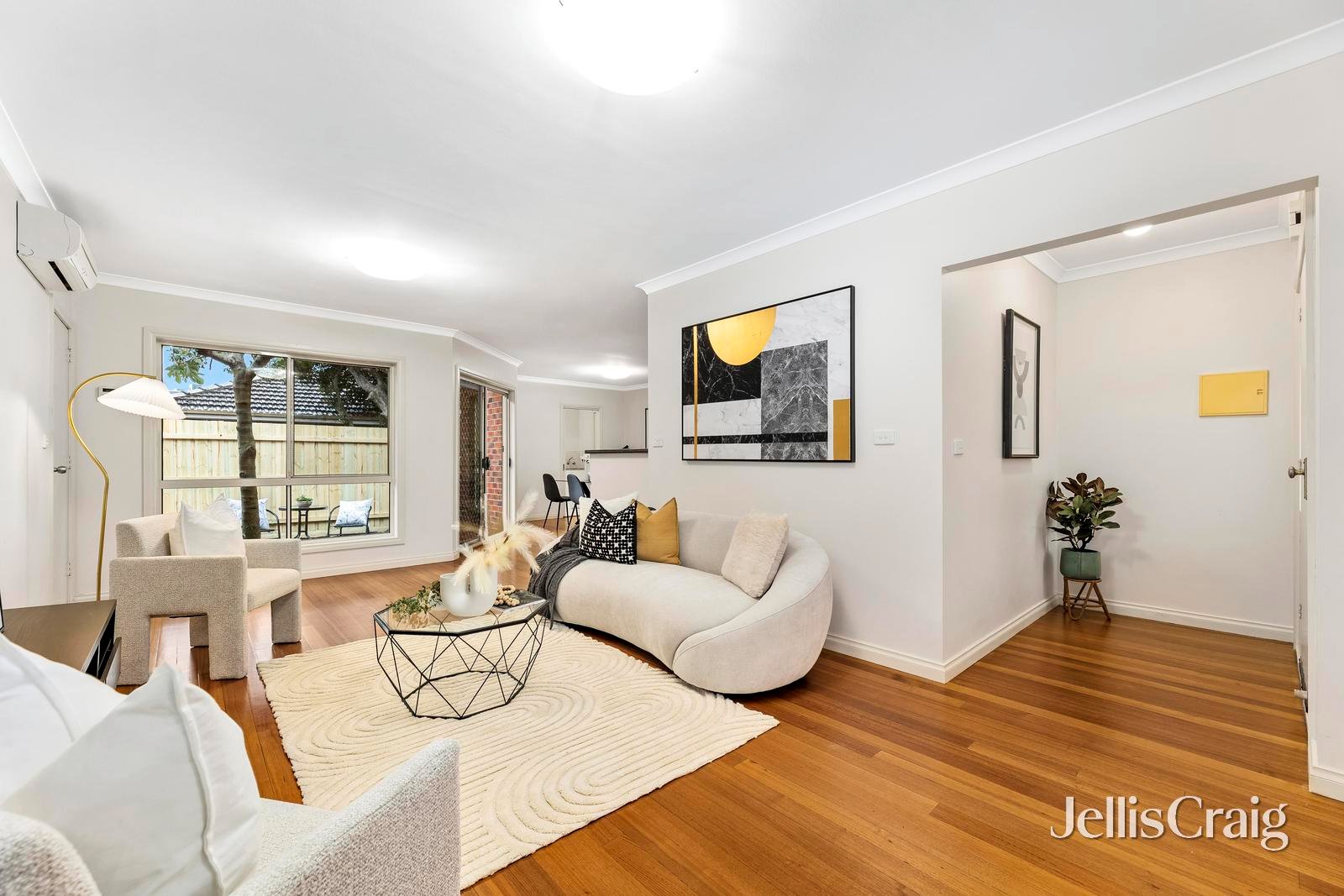 2/24 Willow Avenue, Glen&nbsp;Waverley image 3