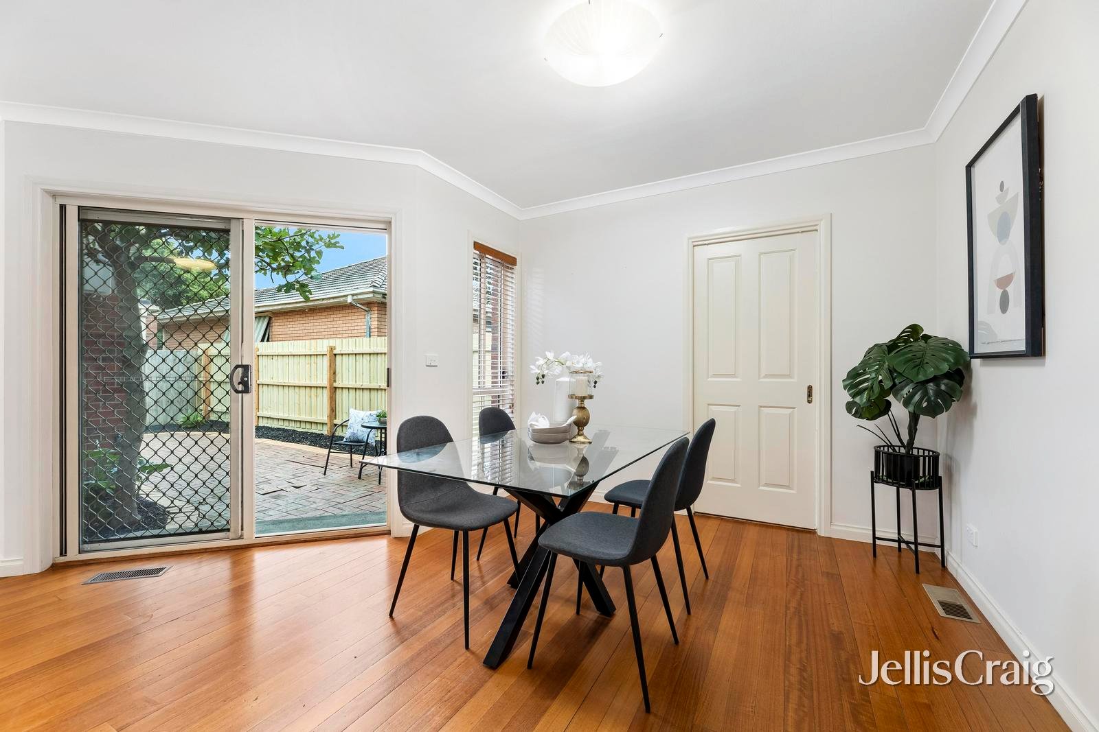2/24 Willow Avenue, Glen&nbsp;Waverley image 6