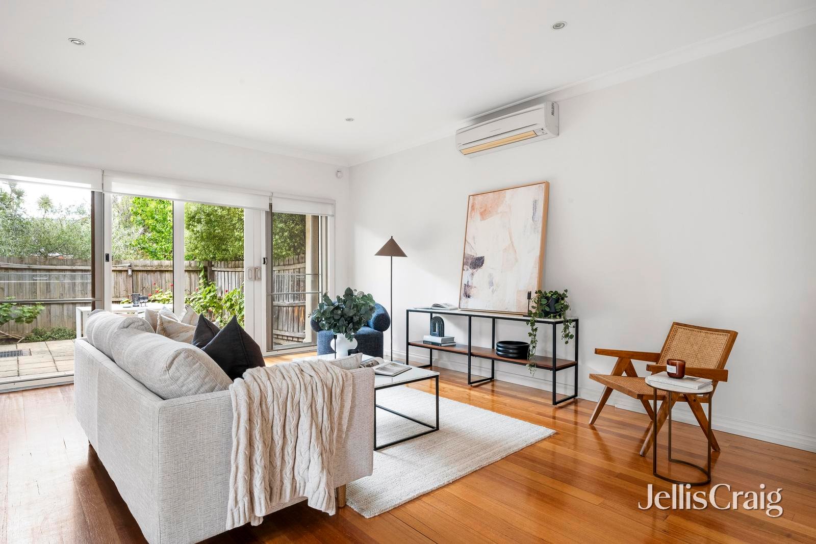 2/24 Woodlands Avenue, Kew East image 4