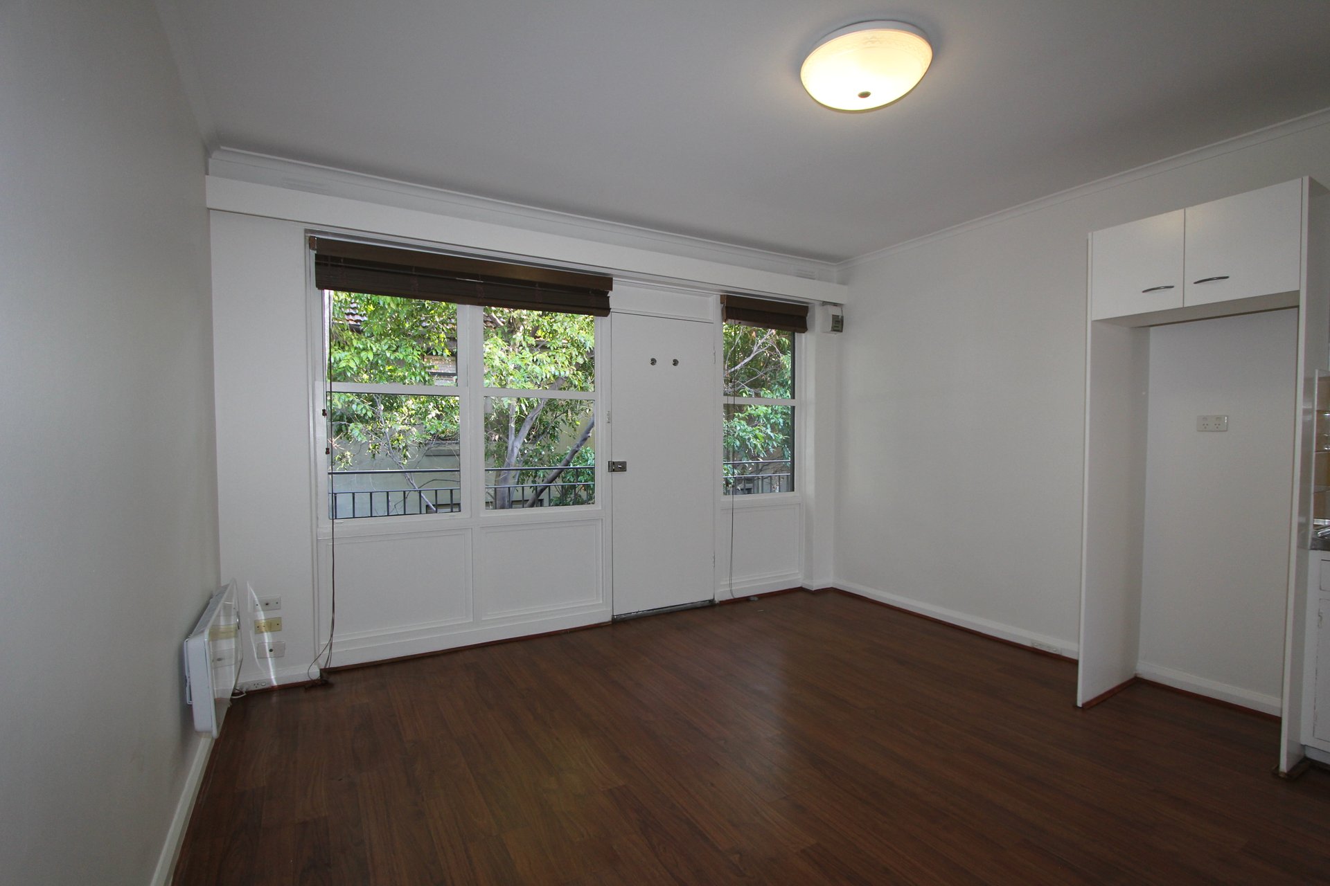Property Gallery - Main Image