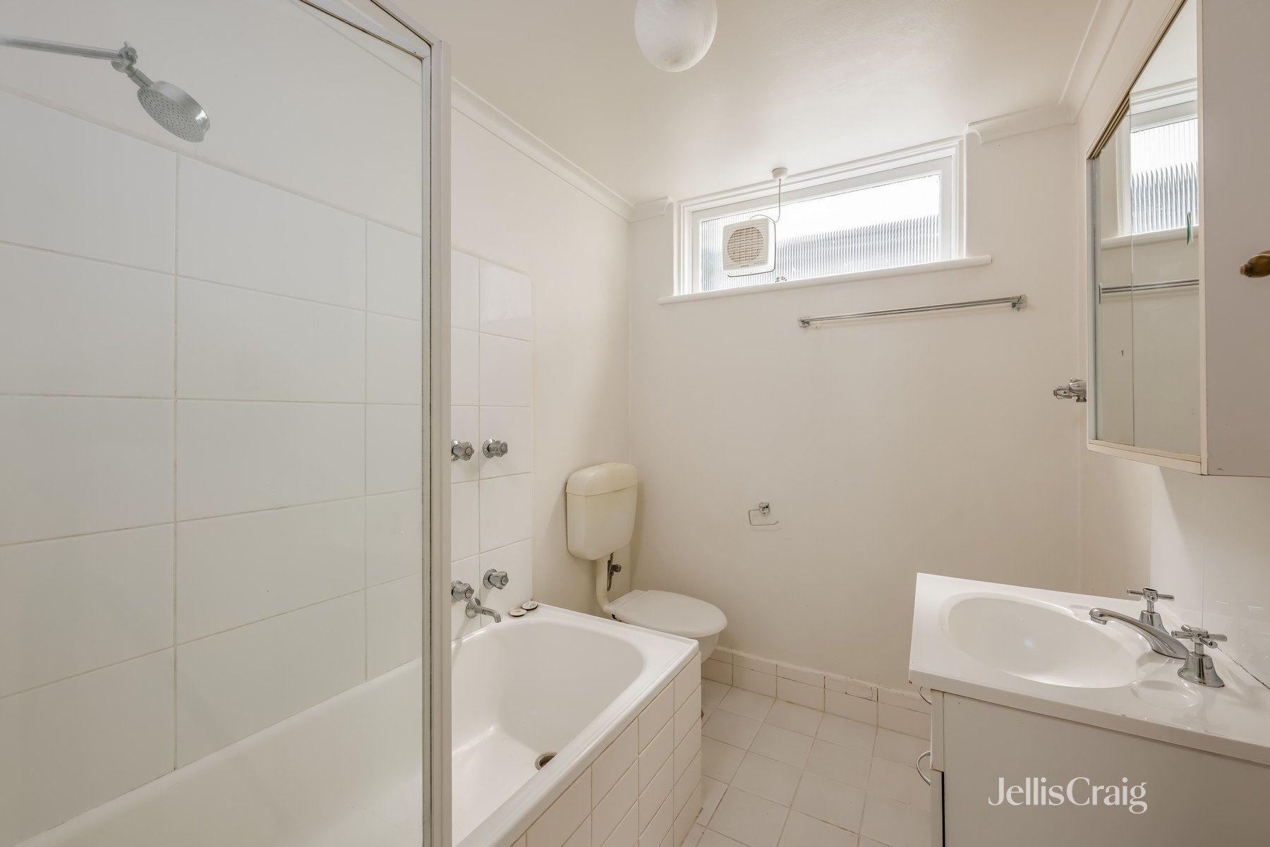 2/242 Arthur Street, Fairfield image 6