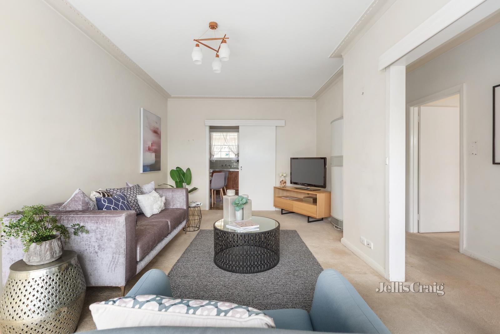 2/242 Highfield Road, Camberwell image 2