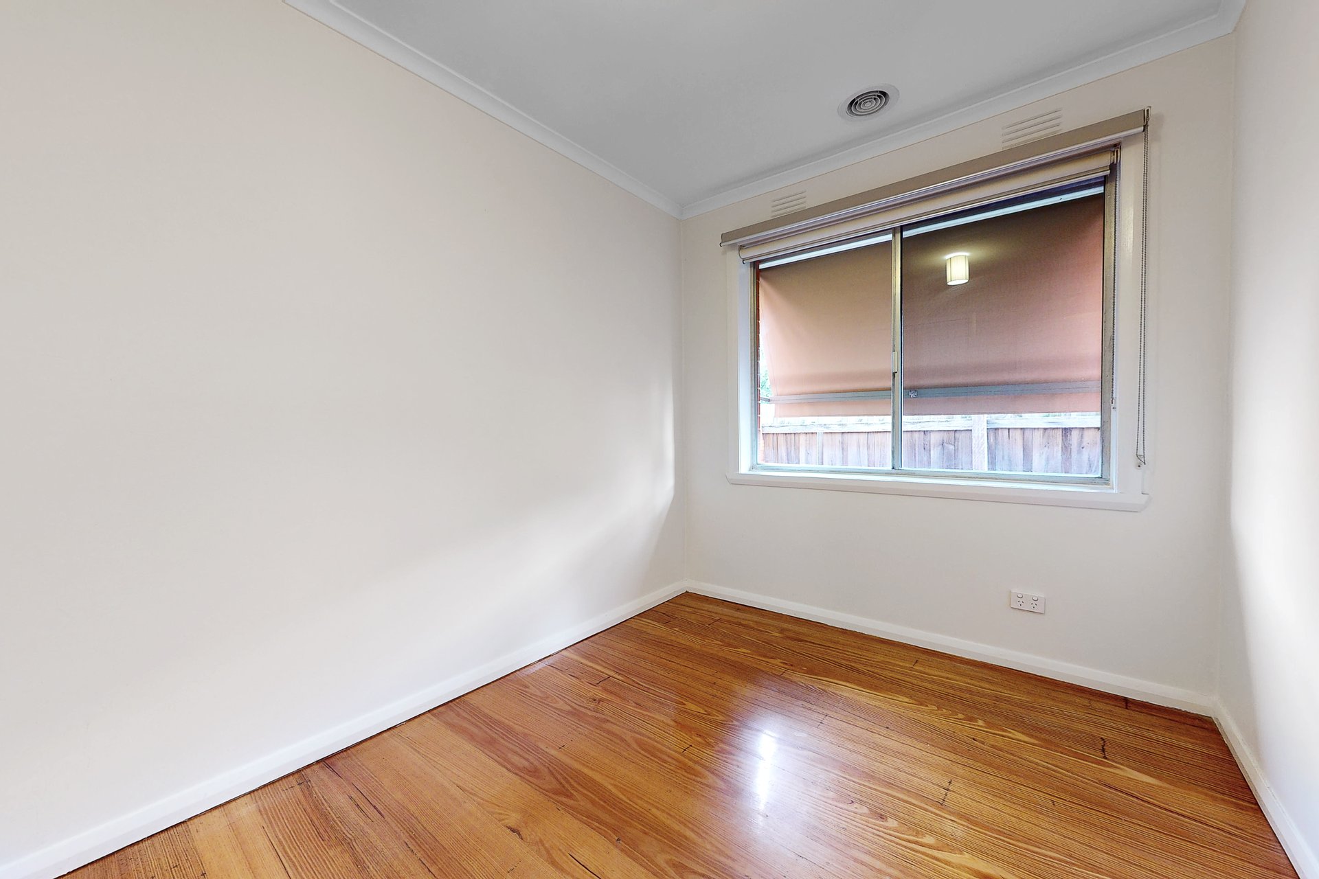 2/243 Keilor Road, Essendon image 6