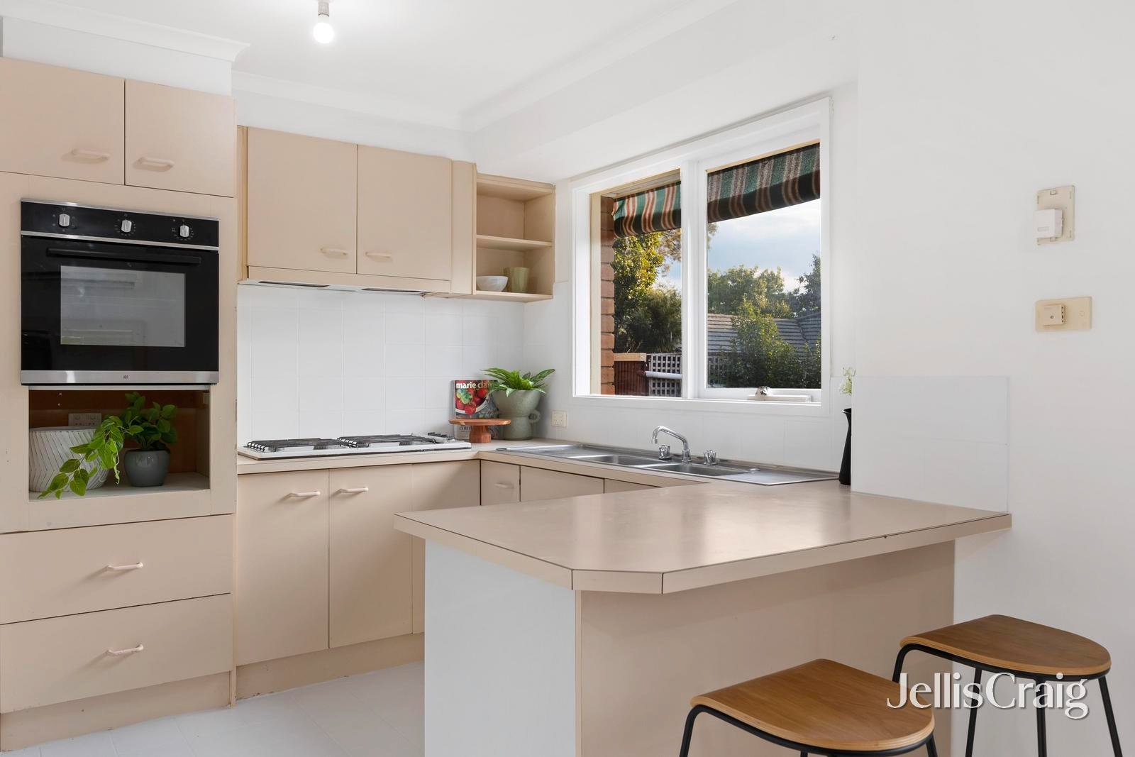 2/244 Dorset Road, Croydon image 5