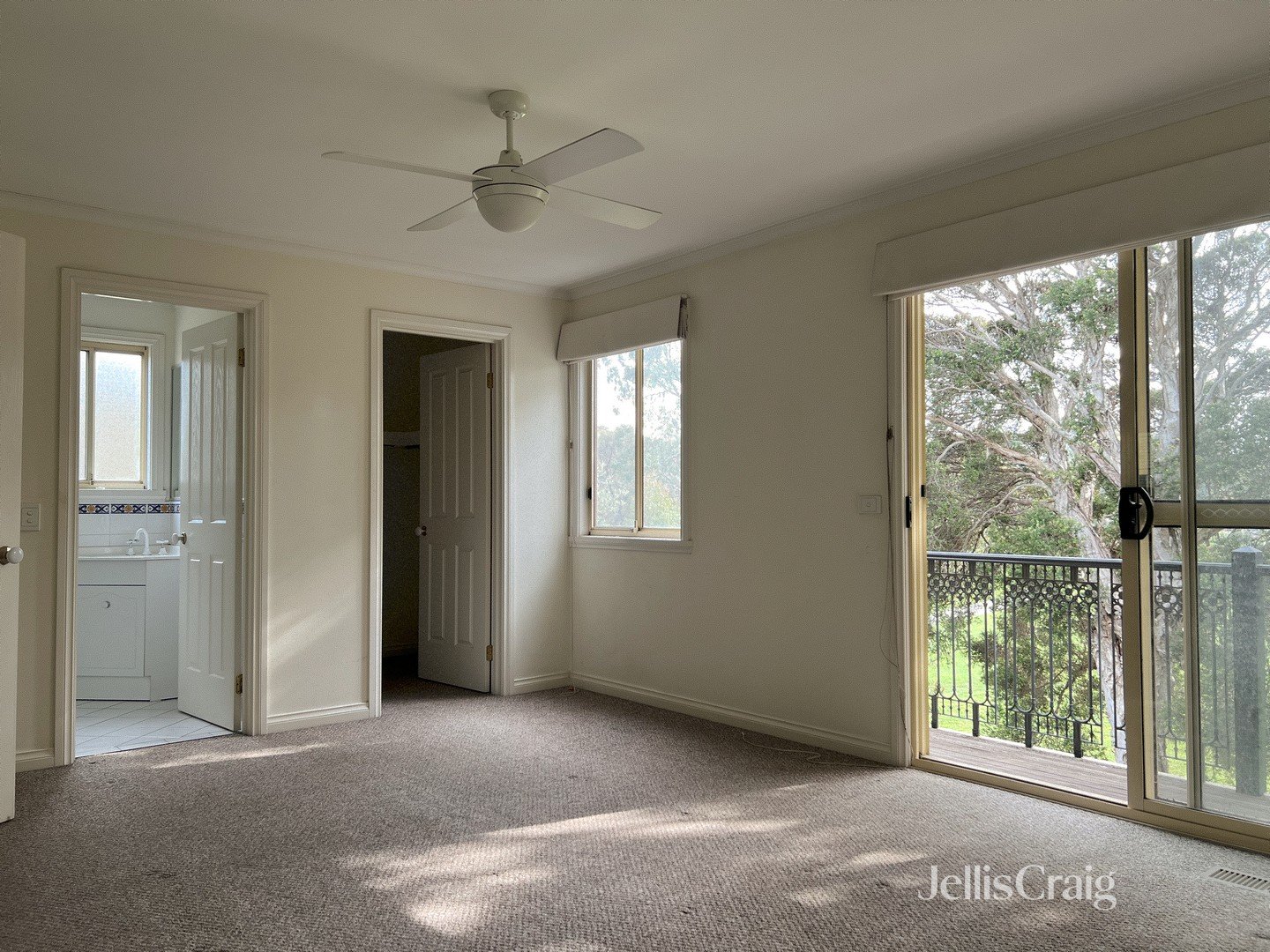 2/248 Francis Street, Yarraville image 6