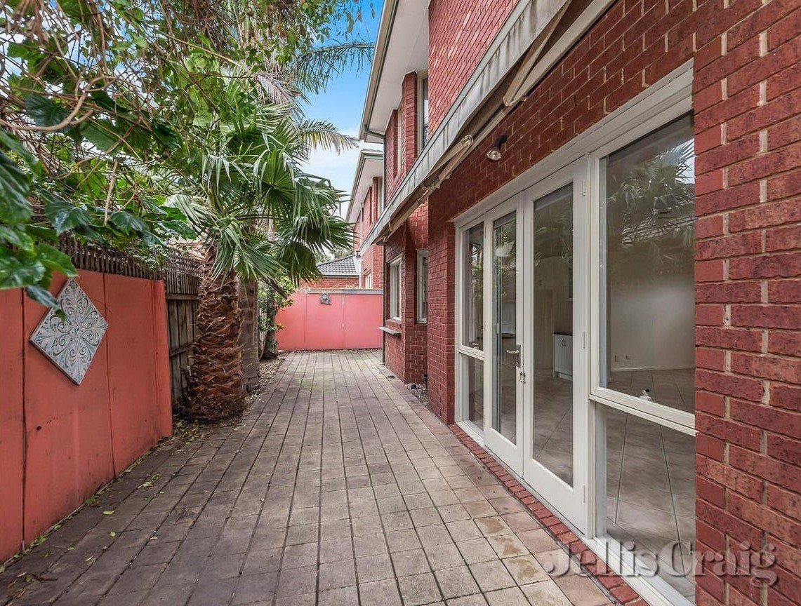 2/249 Bluff Road, Sandringham image 6