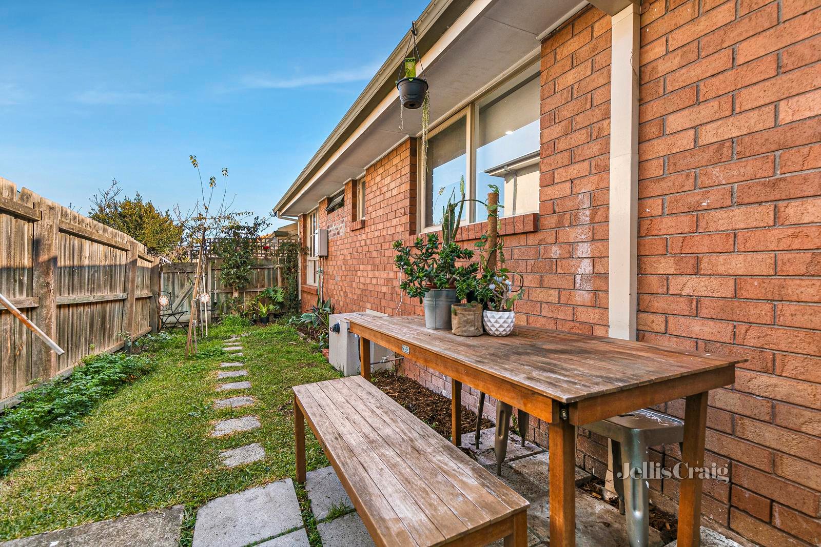 2/25-27 Cartwright Street, Oak Park image 8