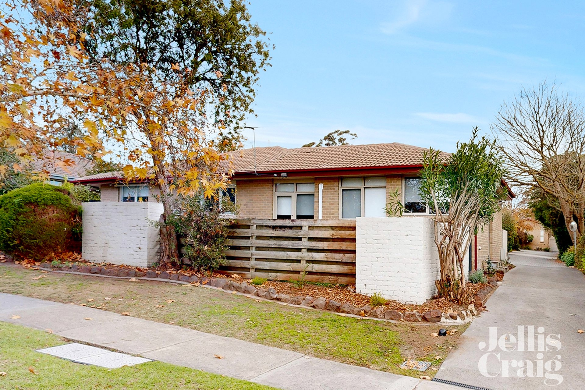 2/25 Barnsbury Road, Deepdene image 12