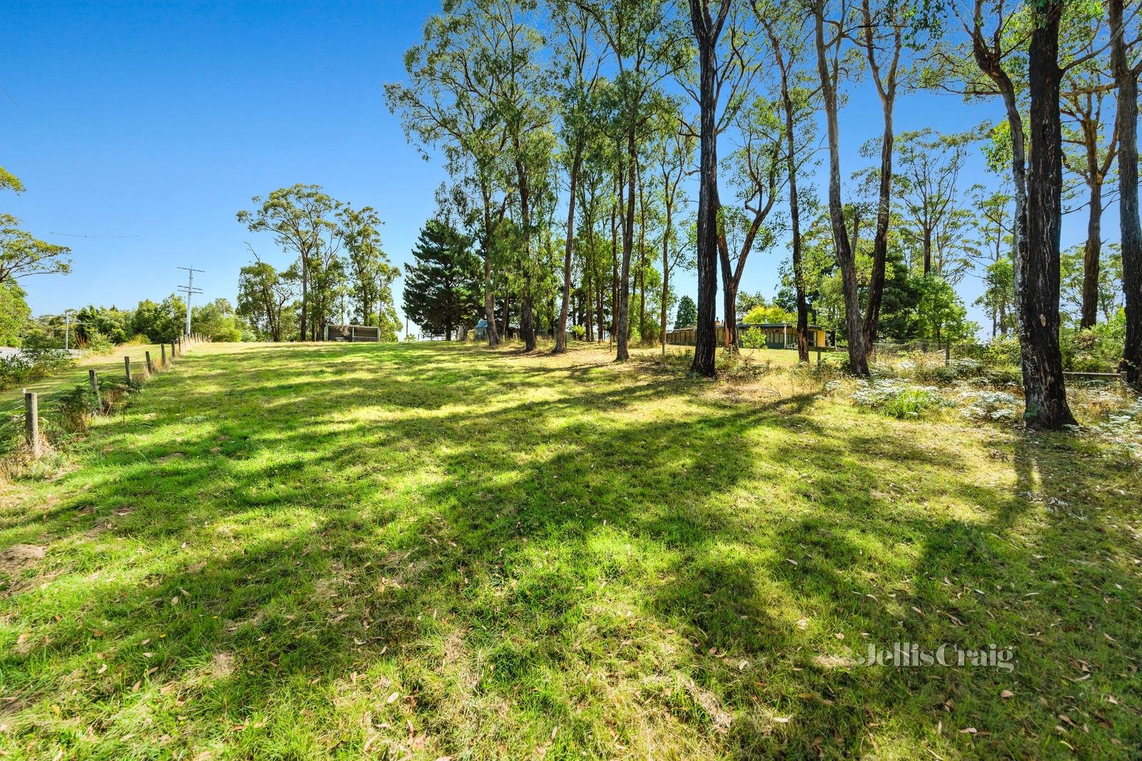 225 Burtons Road, Kinglake West image 9