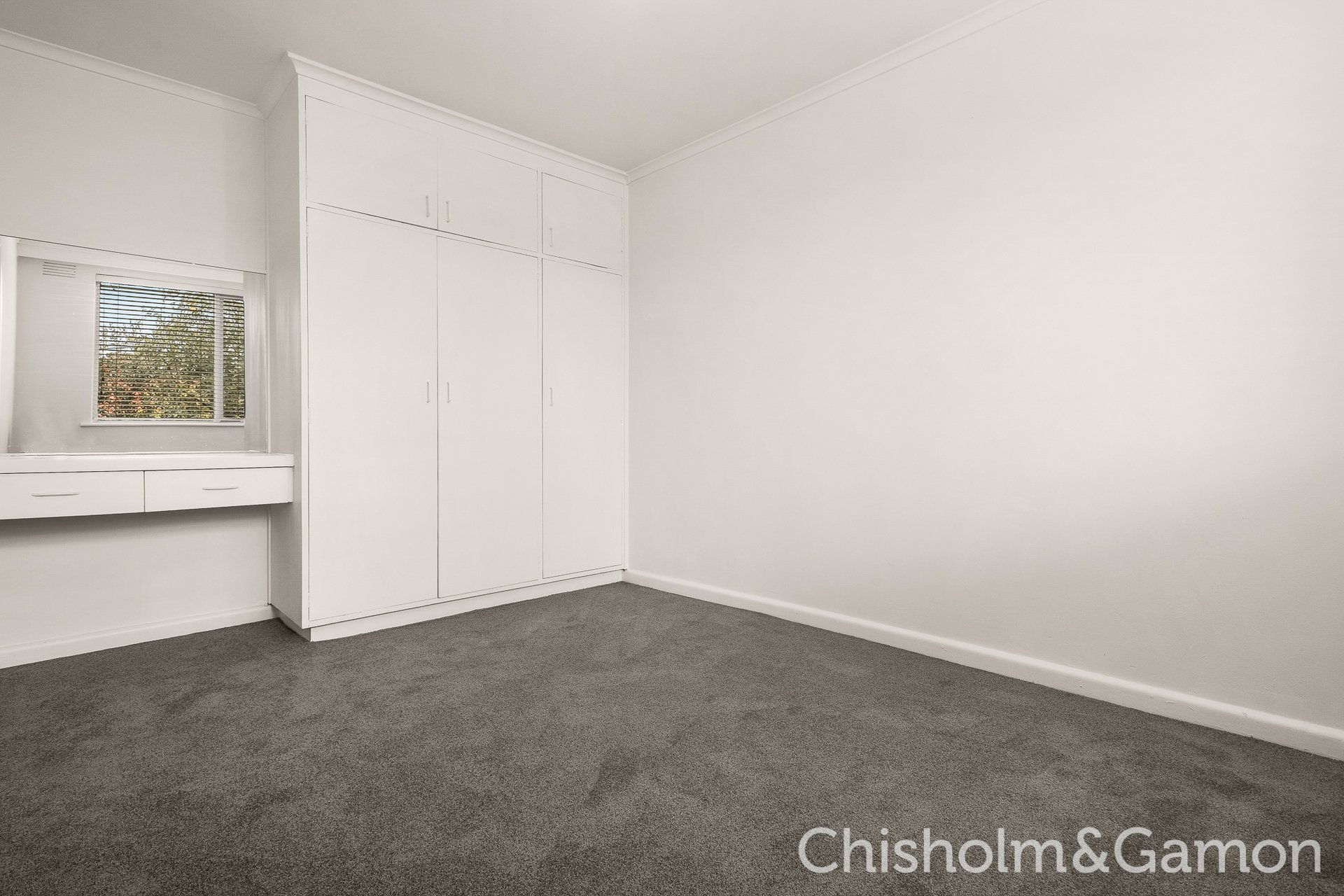 2/25 Byron Street, Elwood image 4
