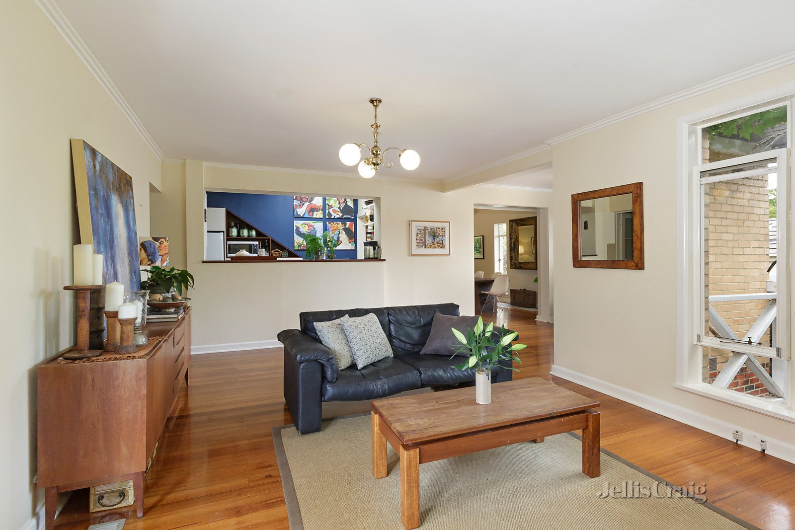 225 Elgar Road, Surrey Hills image 4